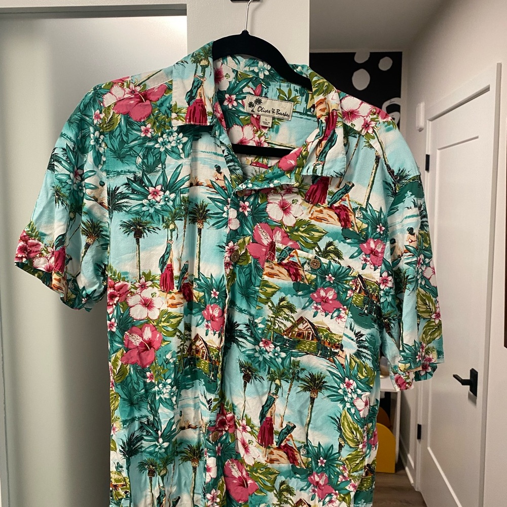 Hawaiian shirt